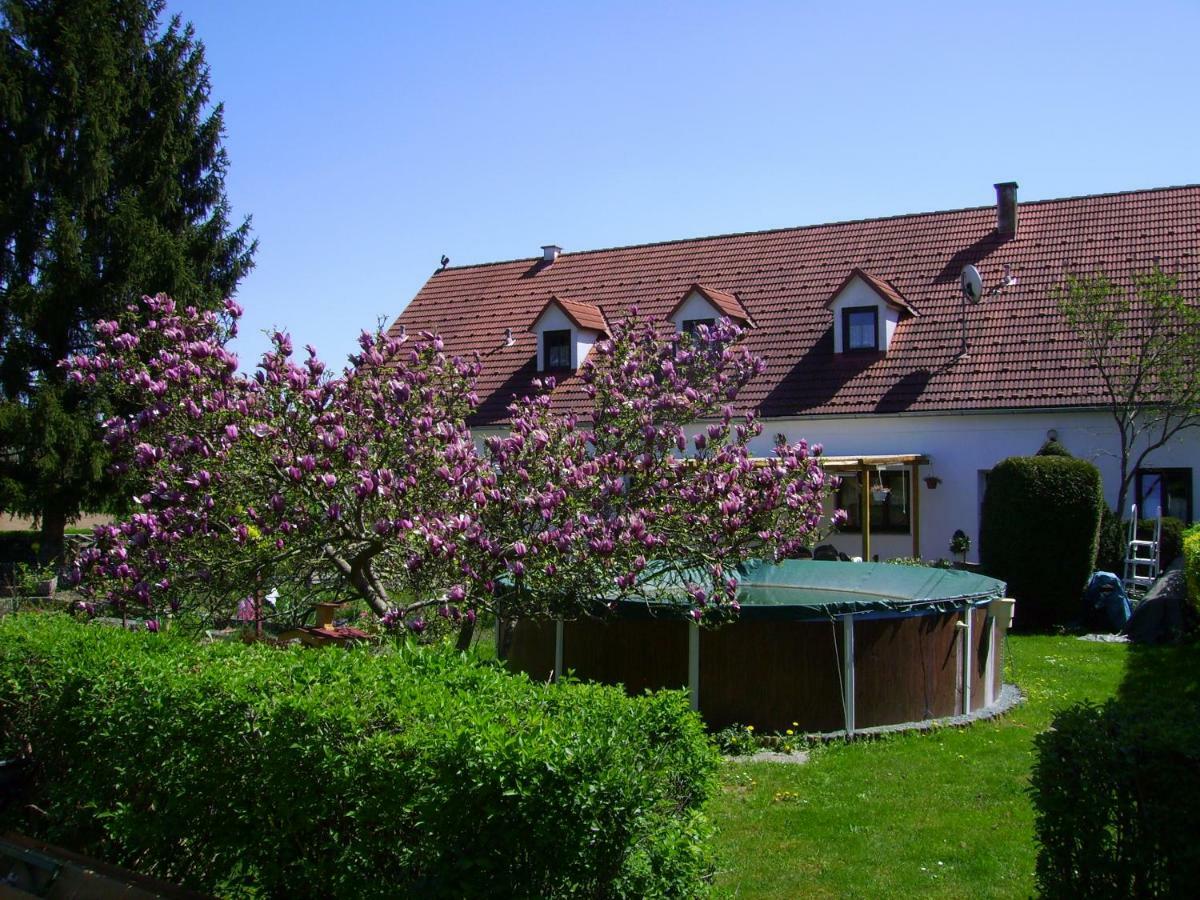 Gaestehaus Brueckler Hotel Gyanafalva Kültér fotó